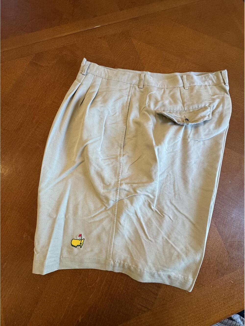 Augusta National Golf Shop Khaki Golf Shorts Size 42